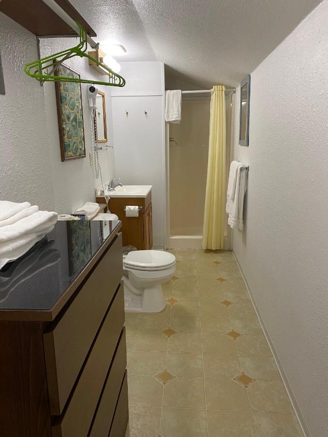 Oceanside Ocean Front Cabins エクステリア 写真