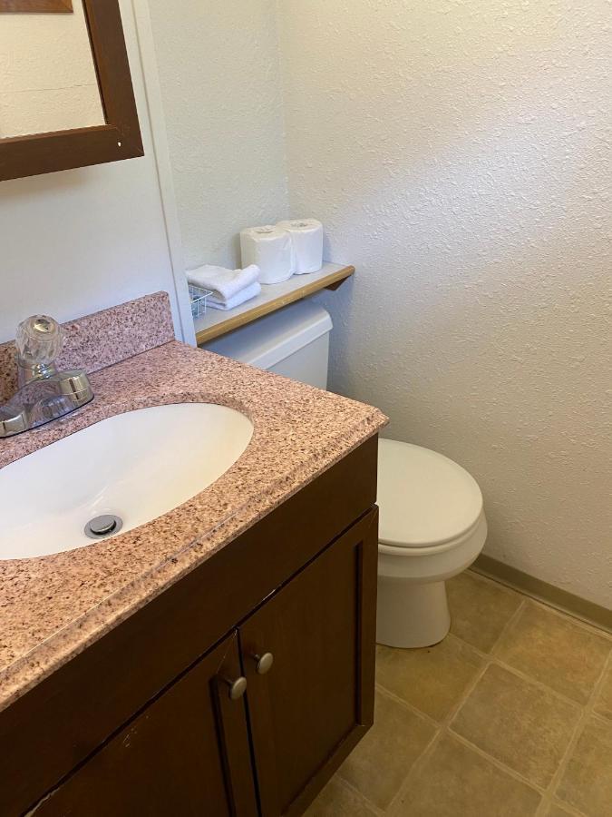 Oceanside Ocean Front Cabins エクステリア 写真