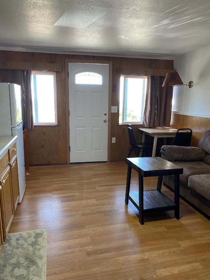 Oceanside Ocean Front Cabins エクステリア 写真