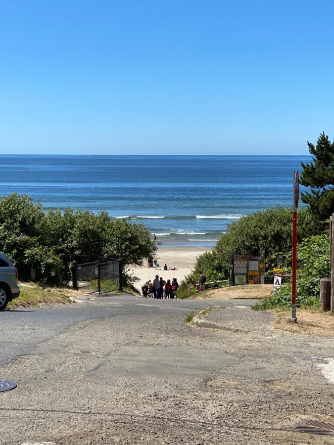 Oceanside Ocean Front Cabins エクステリア 写真