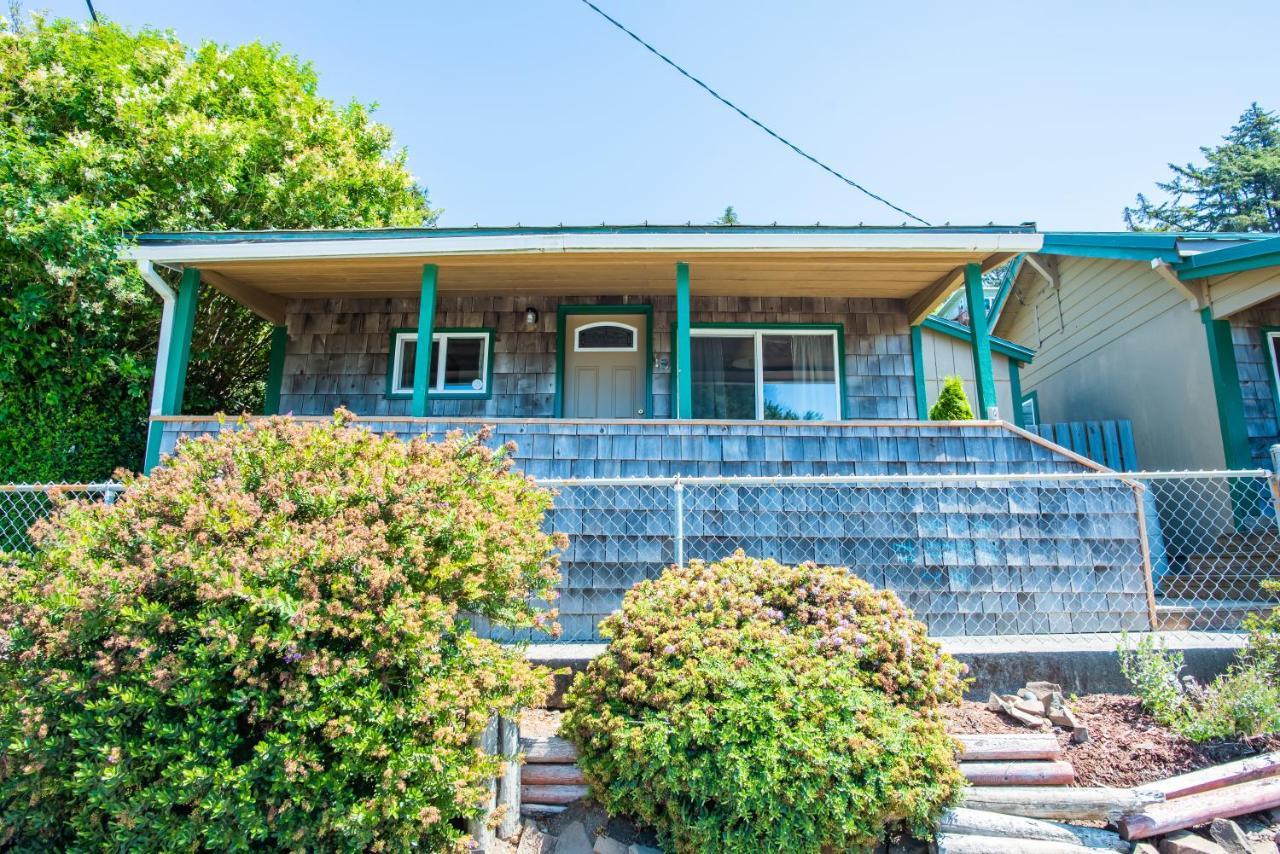 Oceanside Ocean Front Cabins エクステリア 写真