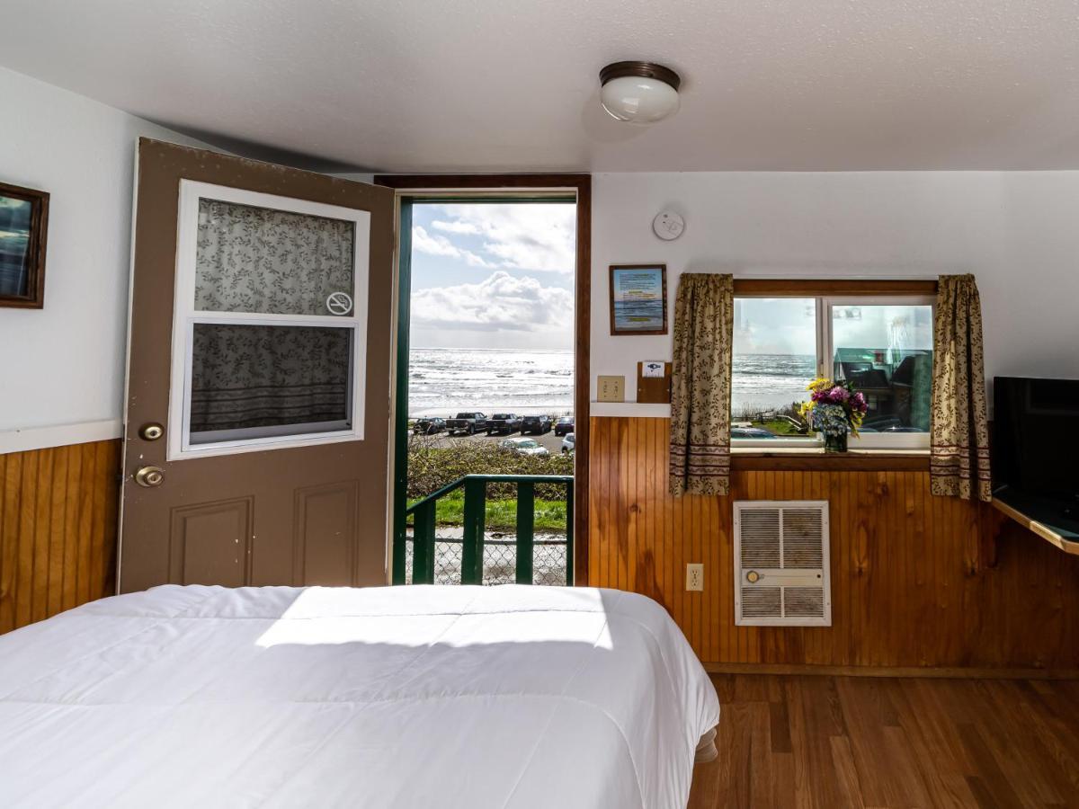 Oceanside Ocean Front Cabins エクステリア 写真